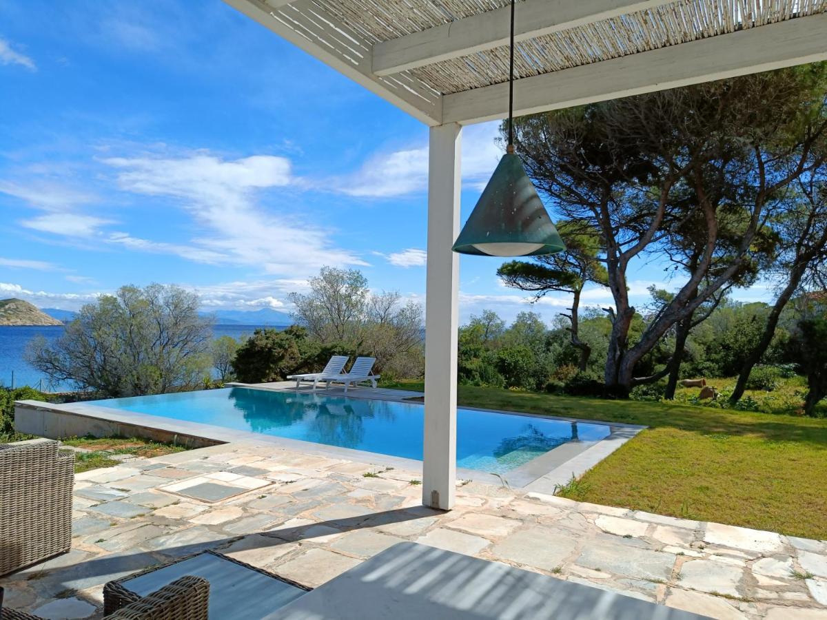 Summer Villa In Pórto Ráfti Exteriér fotografie