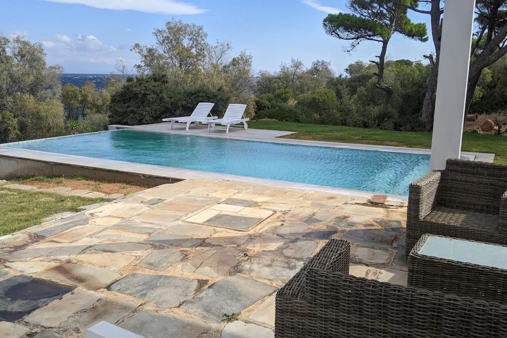 Summer Villa In Pórto Ráfti Exteriér fotografie