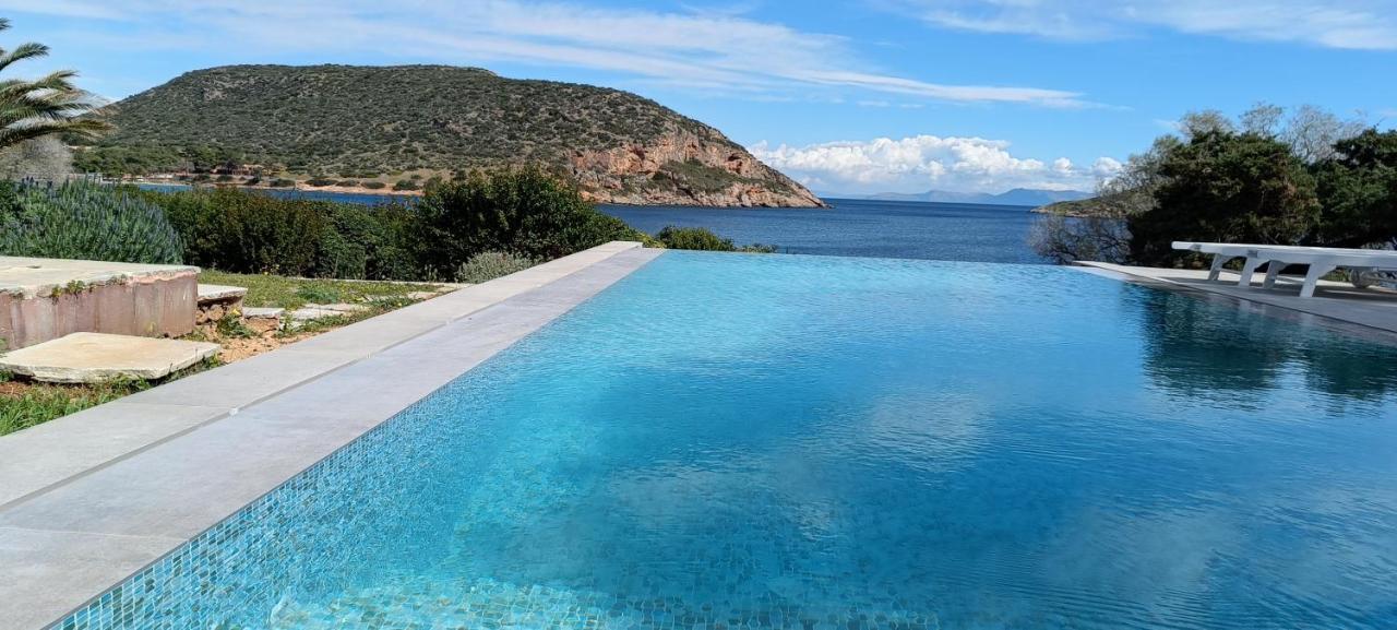 Summer Villa In Pórto Ráfti Exteriér fotografie