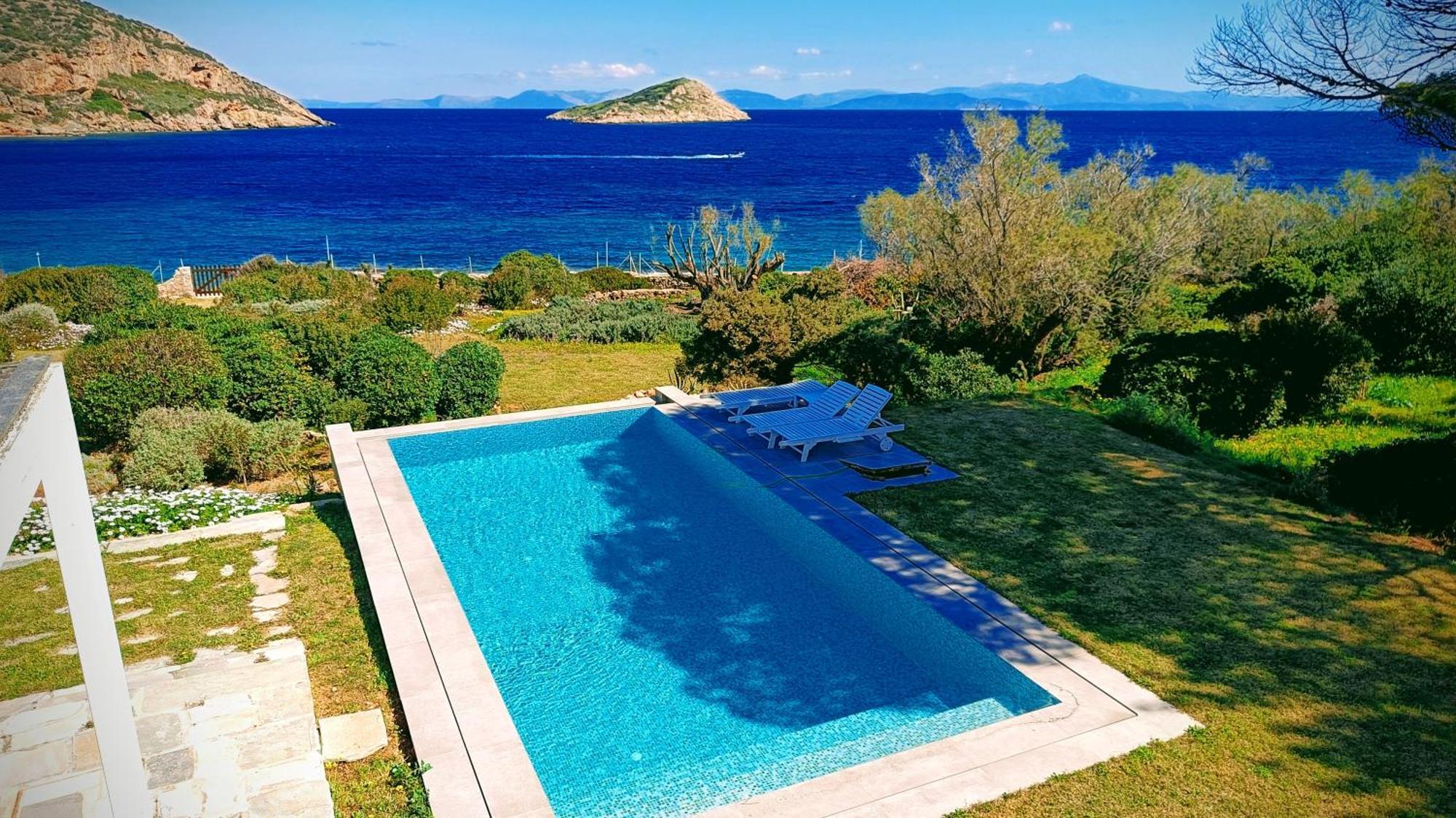 Summer Villa In Pórto Ráfti Exteriér fotografie